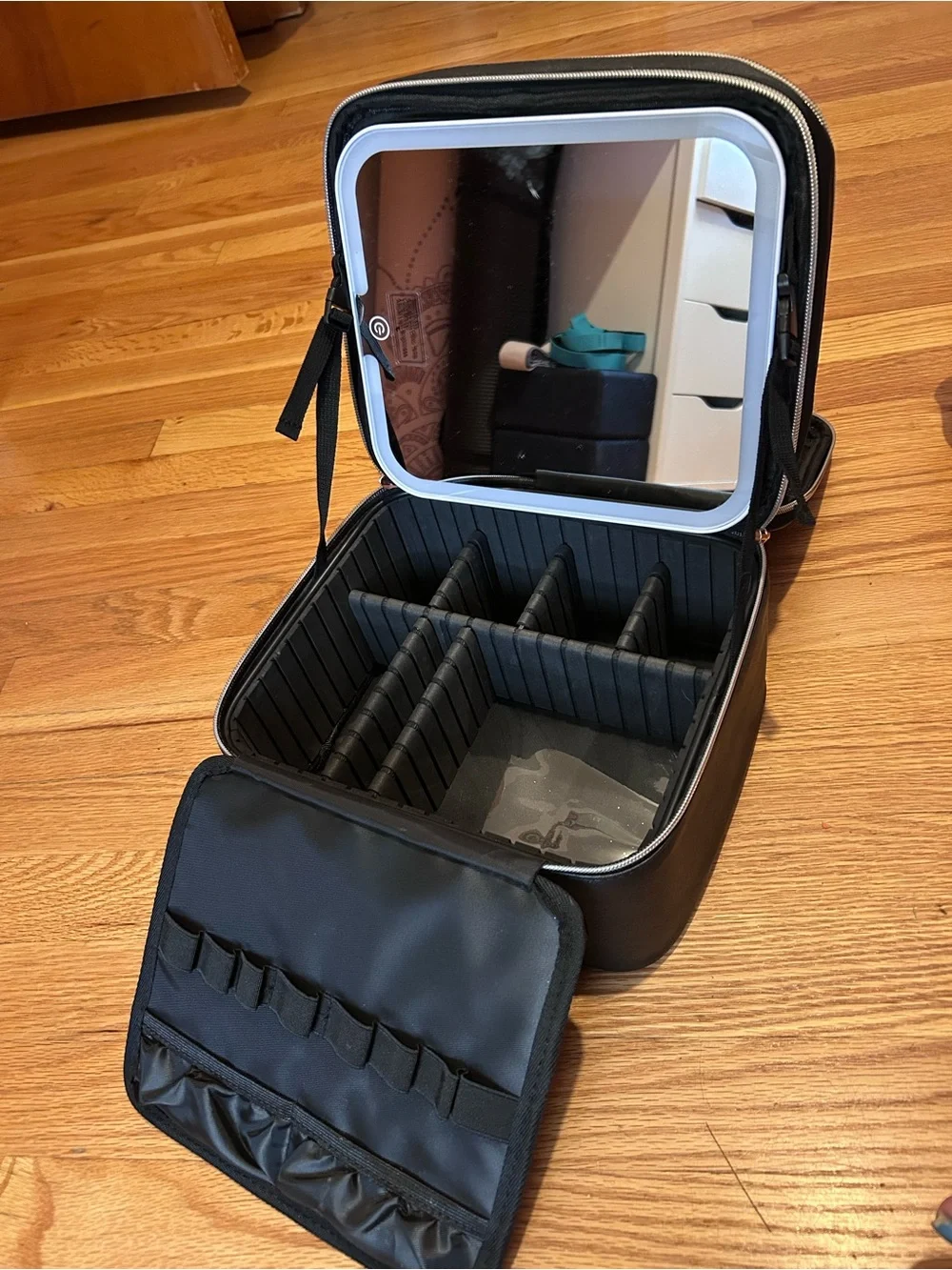 Amazon Black Lighted Makeup Organizer Case with Mirror